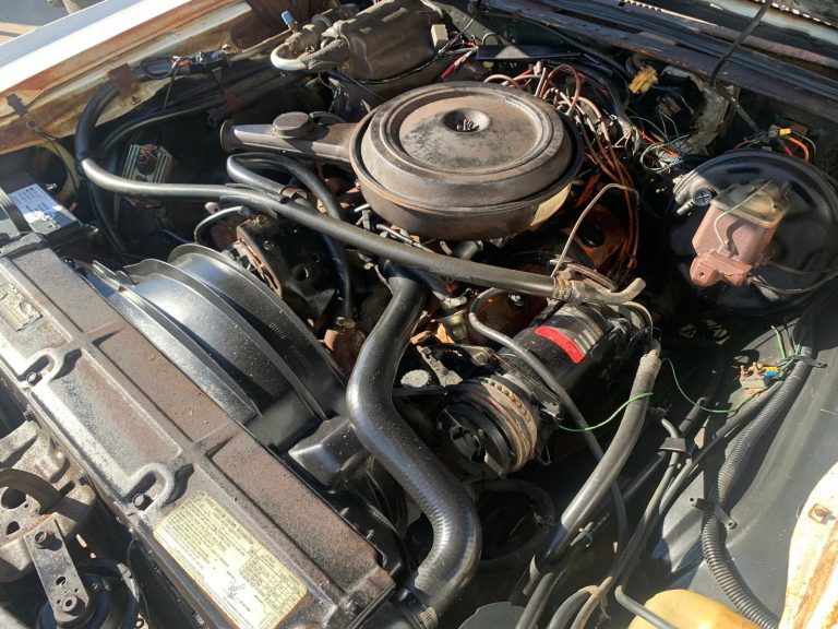 Original Small Block V8 engine in 1972 El Camino SS Matching Numbers