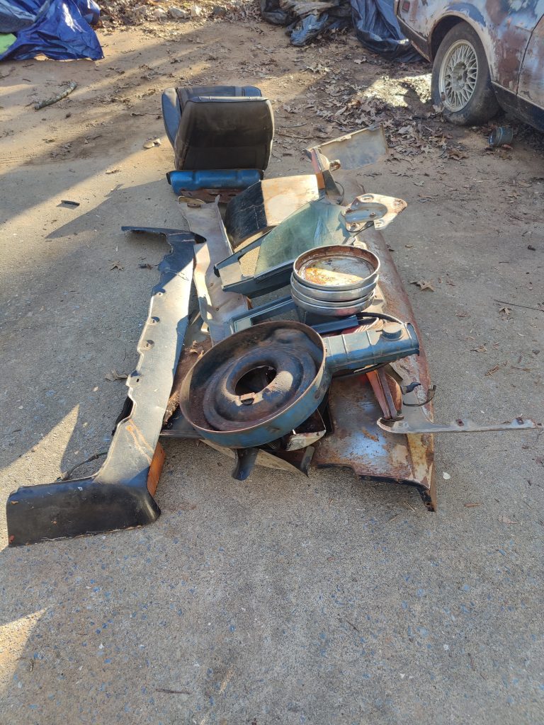 Originale Mustang Mach 1 Teile - Sitze, Luftfilter, Karosserieteile